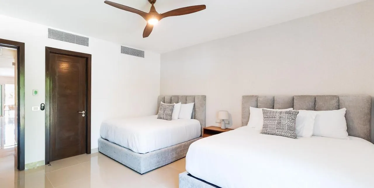 402N Casa Lucerna Apts Playa del Carmen Apartment