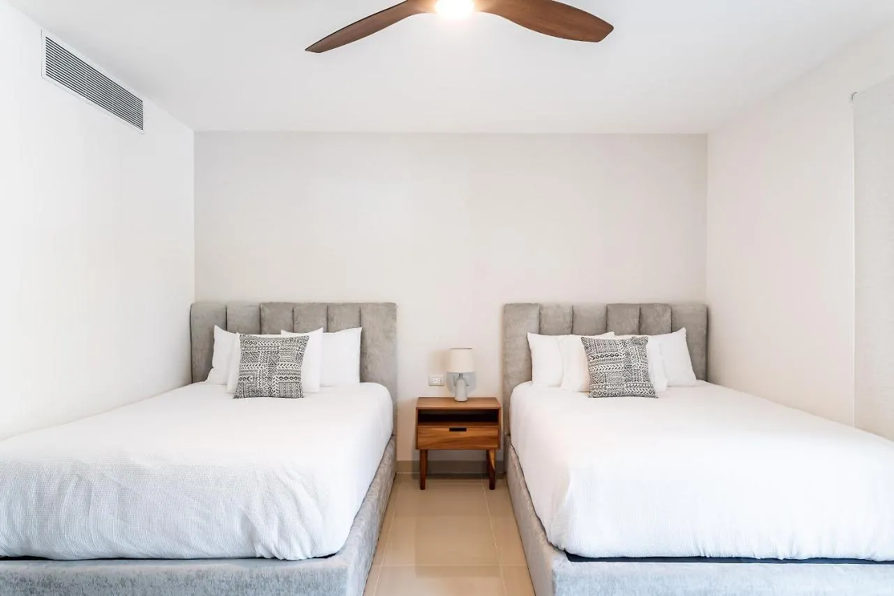 402N Casa Lucerna Apts Playa del Carmen Mexico