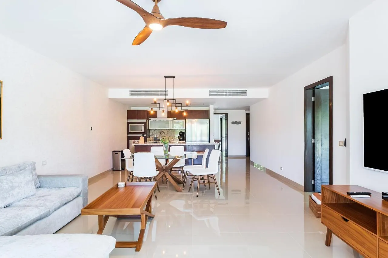 402N Casa Lucerna Apts Playa del Carmen Apartment