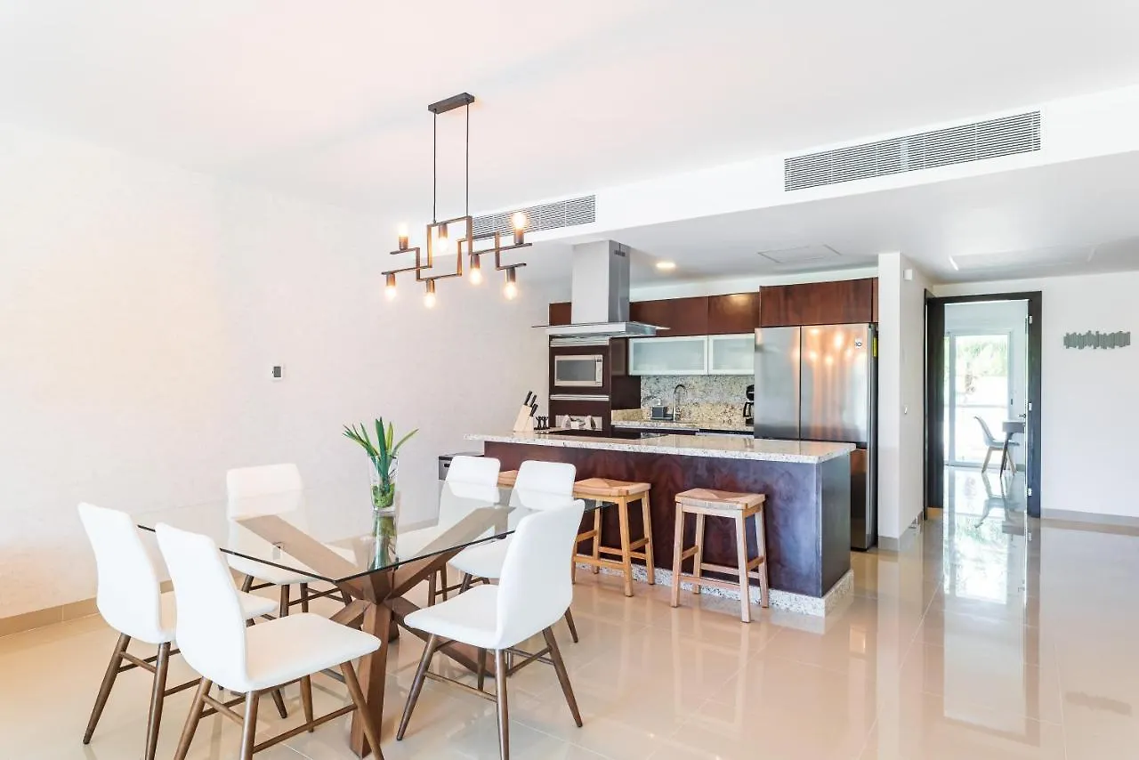 402N Casa Lucerna Apts Playa del Carmen