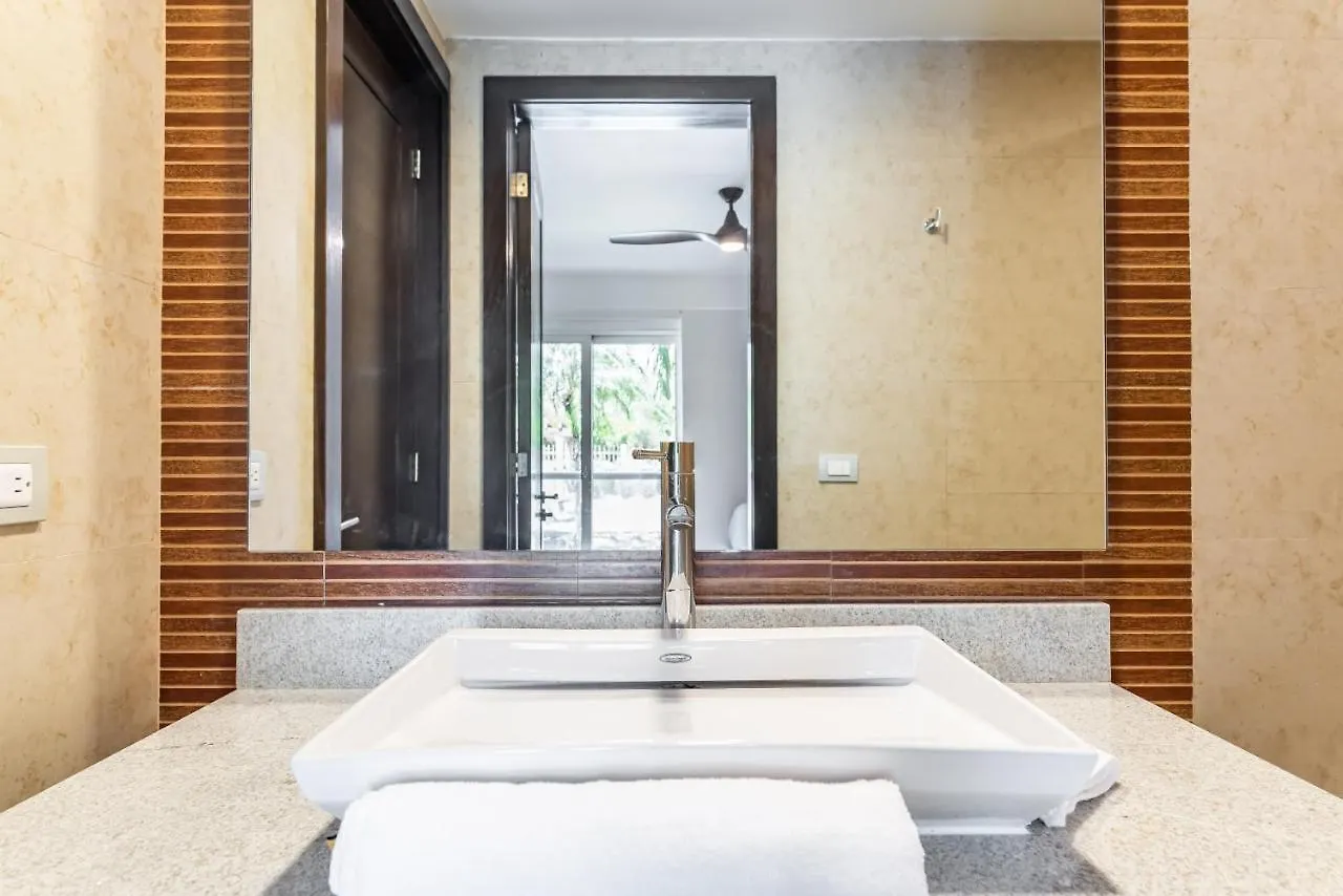 402N Casa Lucerna Apts Playa del Carmen Apartment